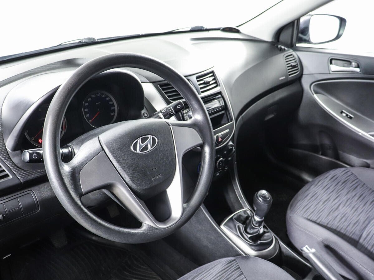 Hyundai Solaris 1.6 МКПП, 2014, 119 000 км фото 5