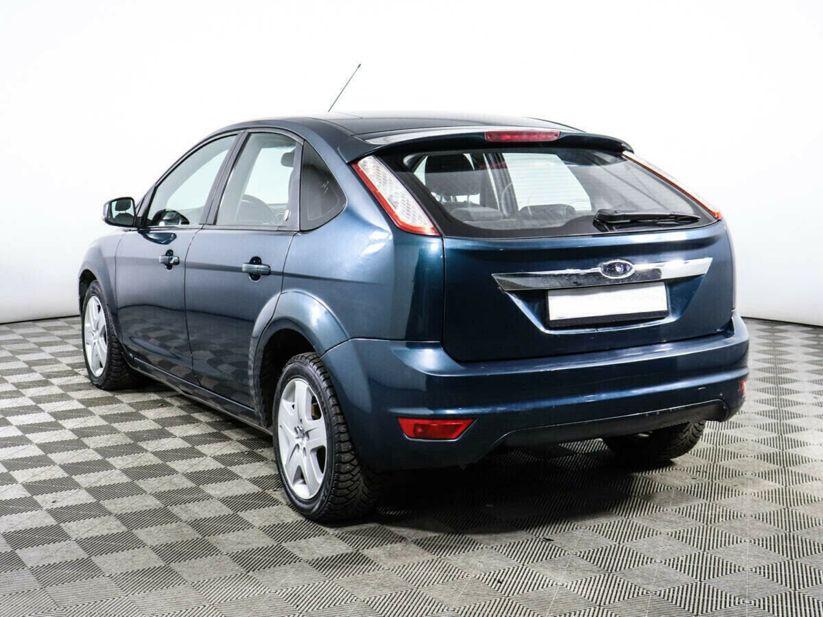 Ford Focus, 1.6 л, МТ, 2010 фото 6