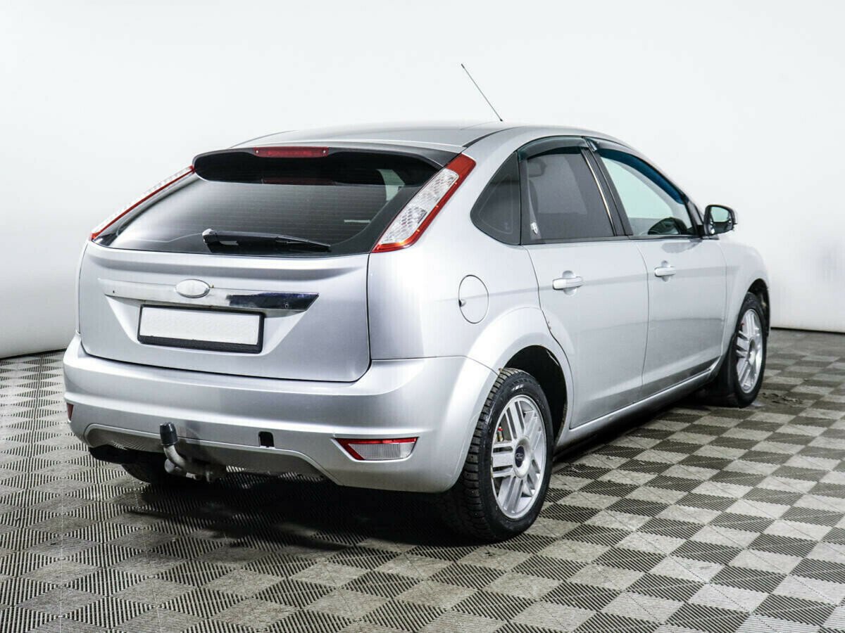 Ford Focus, 1.8 л, МТ, 2010 фото 6