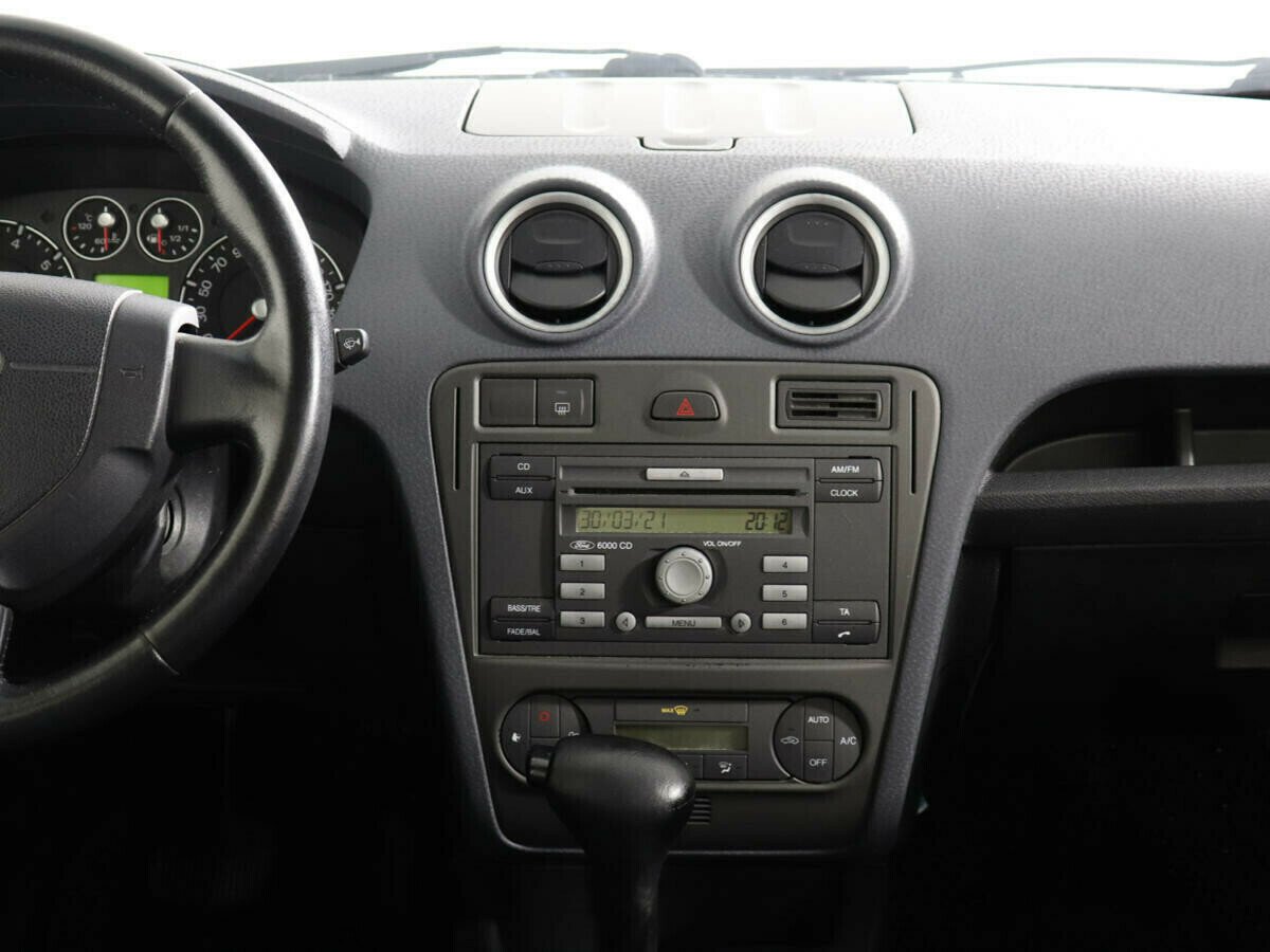 Ford Fusion, 1.6 л, АТ, 2009 фото 8