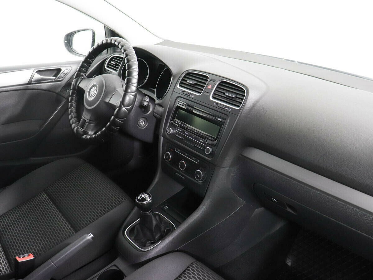 Volkswagen Golf, 1.6 л, МТ, 2011 фото 8