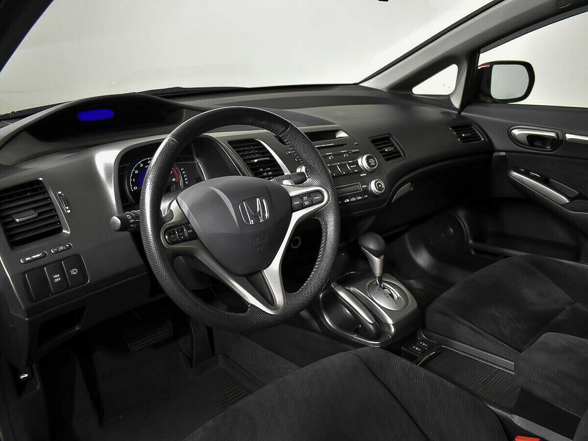 Honda Civic, 1.8 л, АТ, 2011 фото 7