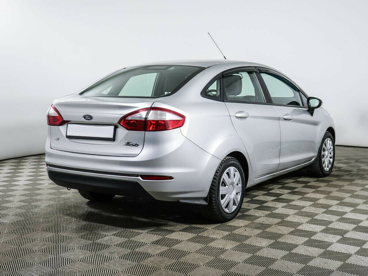 Ford Fiesta, 1.6 л, Робот, 2015 фото 5