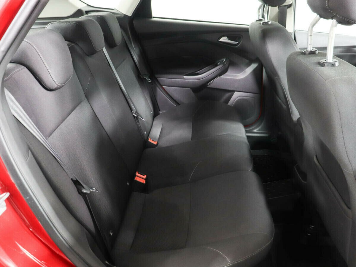 Ford Focus, 1.6 л, Робот, 2018 фото 2