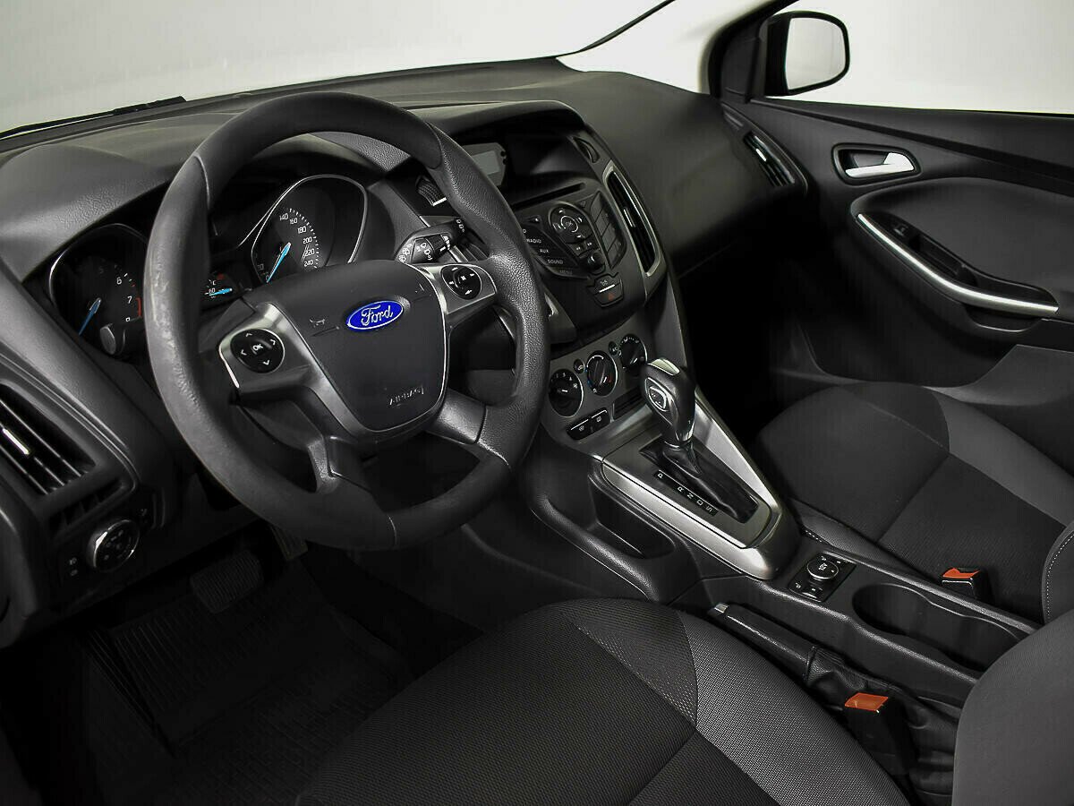 Ford Focus, 1.6 л, Робот, 2013 фото 7
