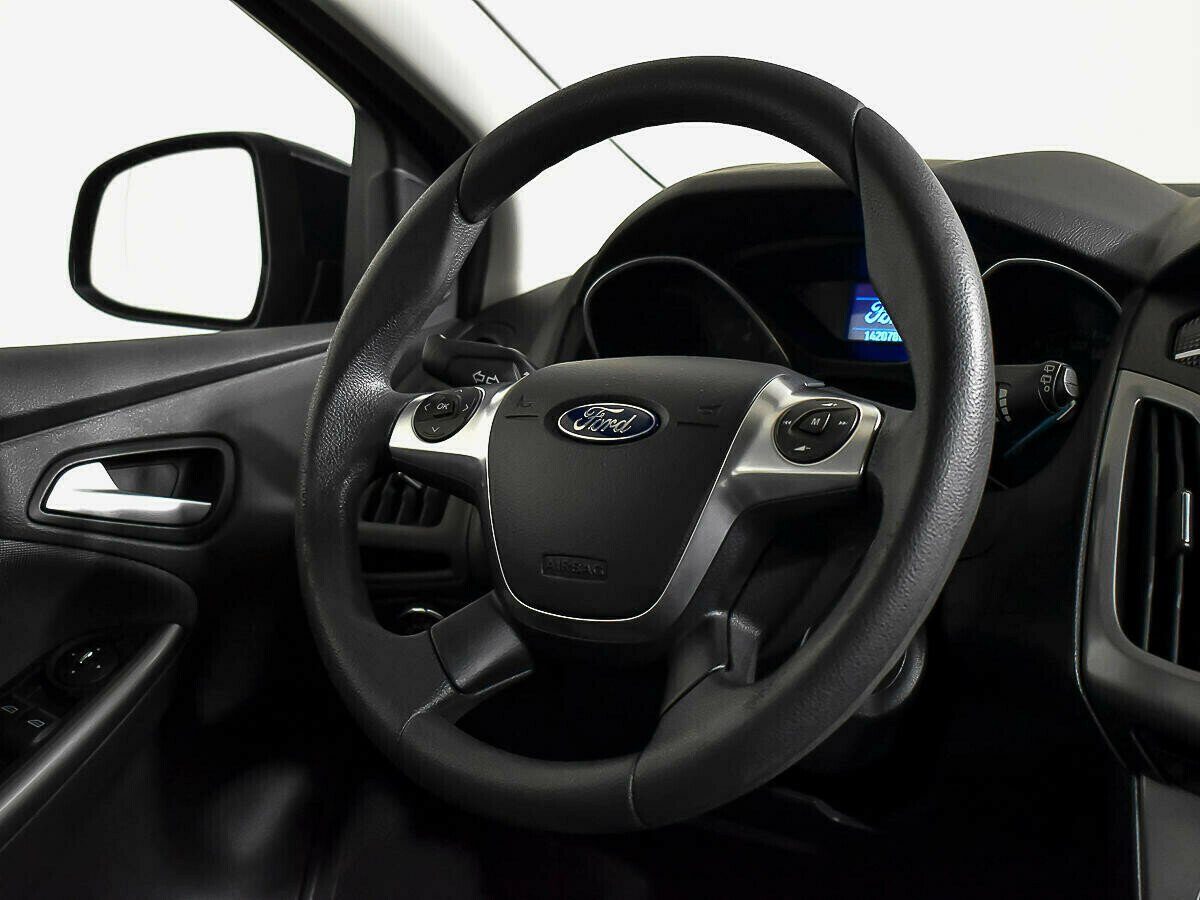 Ford Focus, 1.6 л, Робот, 2013 фото 8