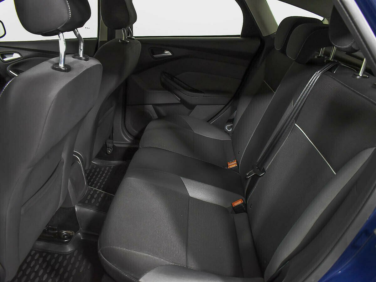 Ford Focus, 1.6 л, Робот, 2013 фото 1