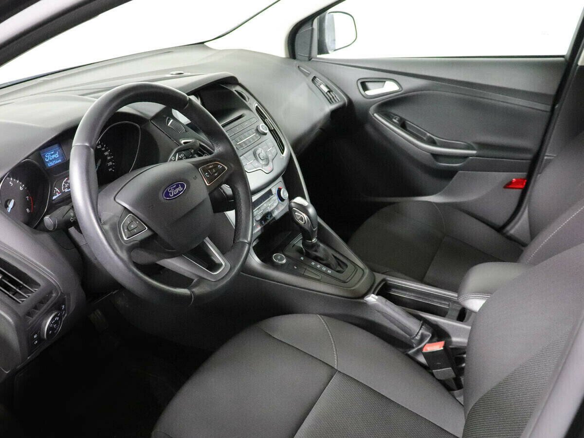Ford Focus, 1.6 л, Робот, 2017 фото 2