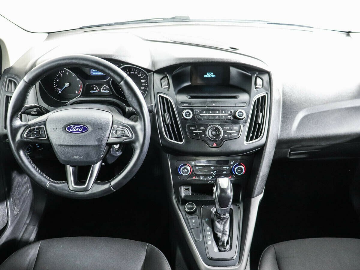 Ford Focus, 1.6 л, Робот, 2017 фото 1