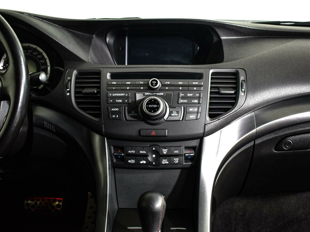 Honda Accord, 2.4 л, АТ, 2012 фото 8