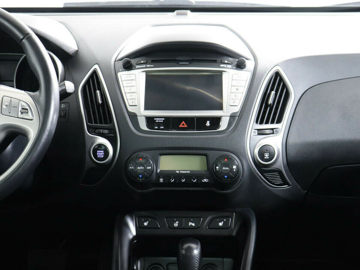 Hyundai ix35, 2.0 л, АТ, 2011 фото 12