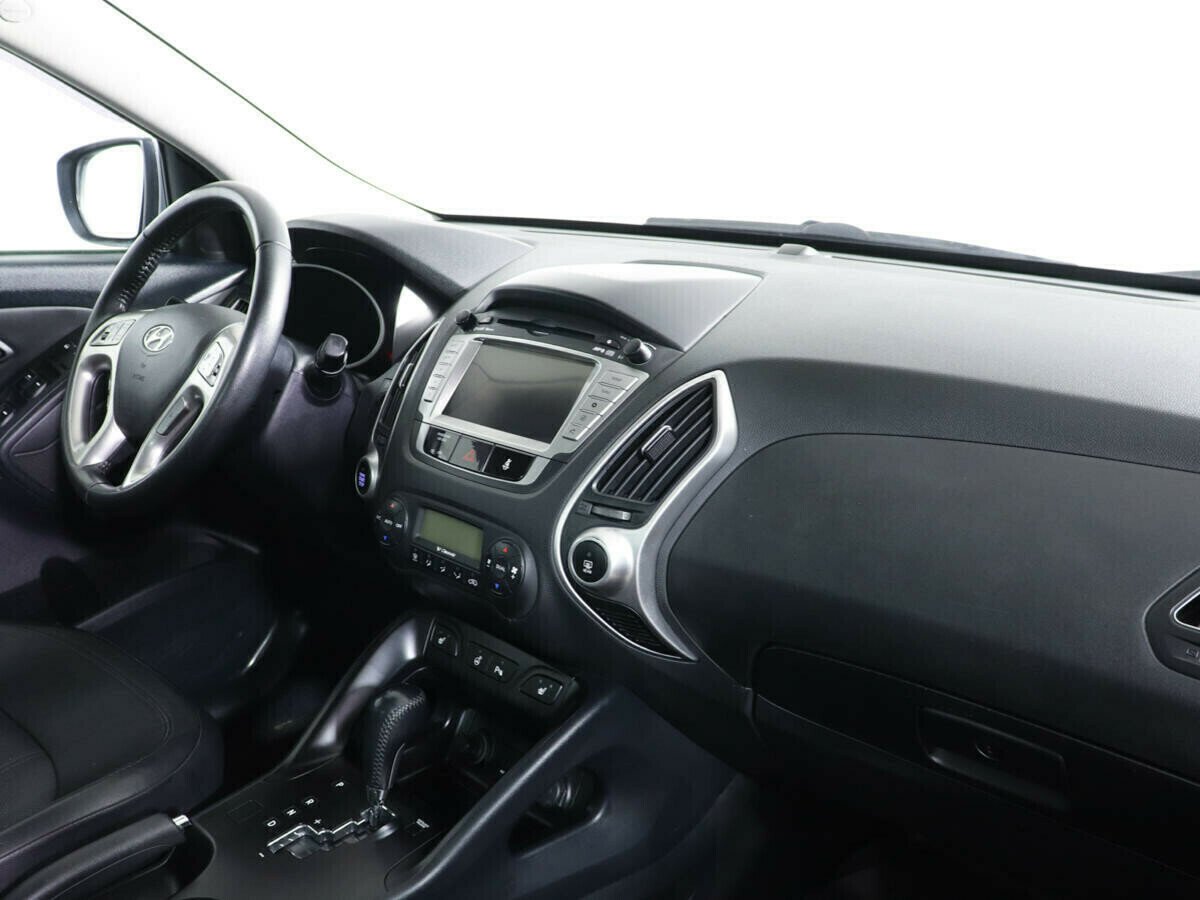 Hyundai ix35, 2.0 л, АТ, 2011 фото 2