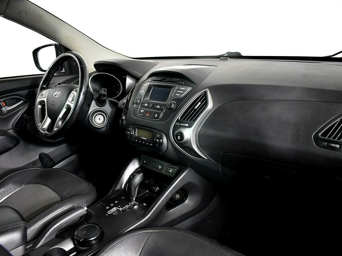 Hyundai ix35, 2.0 л, АТ, 2014 фото 2