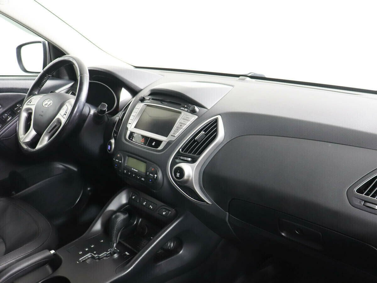 Hyundai ix35, 2.0 л, АТ, 2014 фото 2