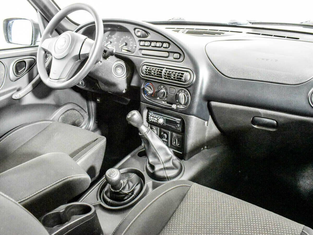 Chevrolet Niva 1.7 МКПП, 2015, 102 000 км фото 6
