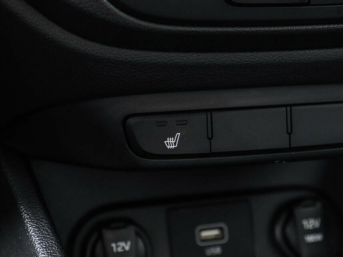Hyundai Solaris, 1.6 л, АТ, 2019 фото 7