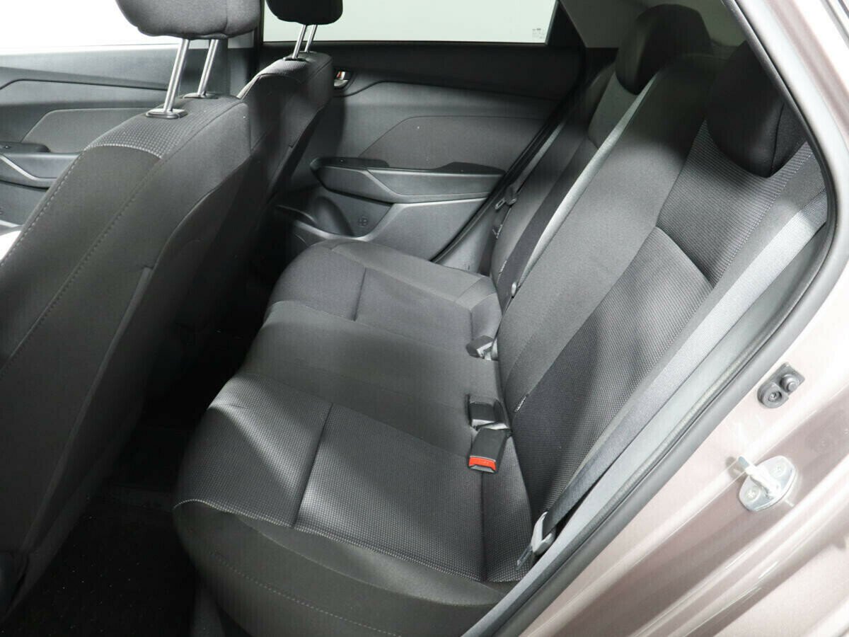 Hyundai Solaris, 1.6 л, АТ, 2019 фото 8