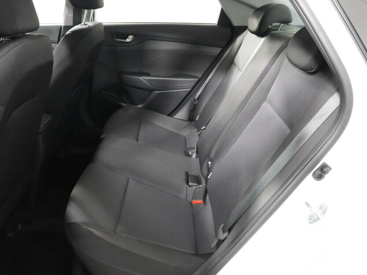 Hyundai Solaris, 1.6 л, МТ, 2018 фото 1