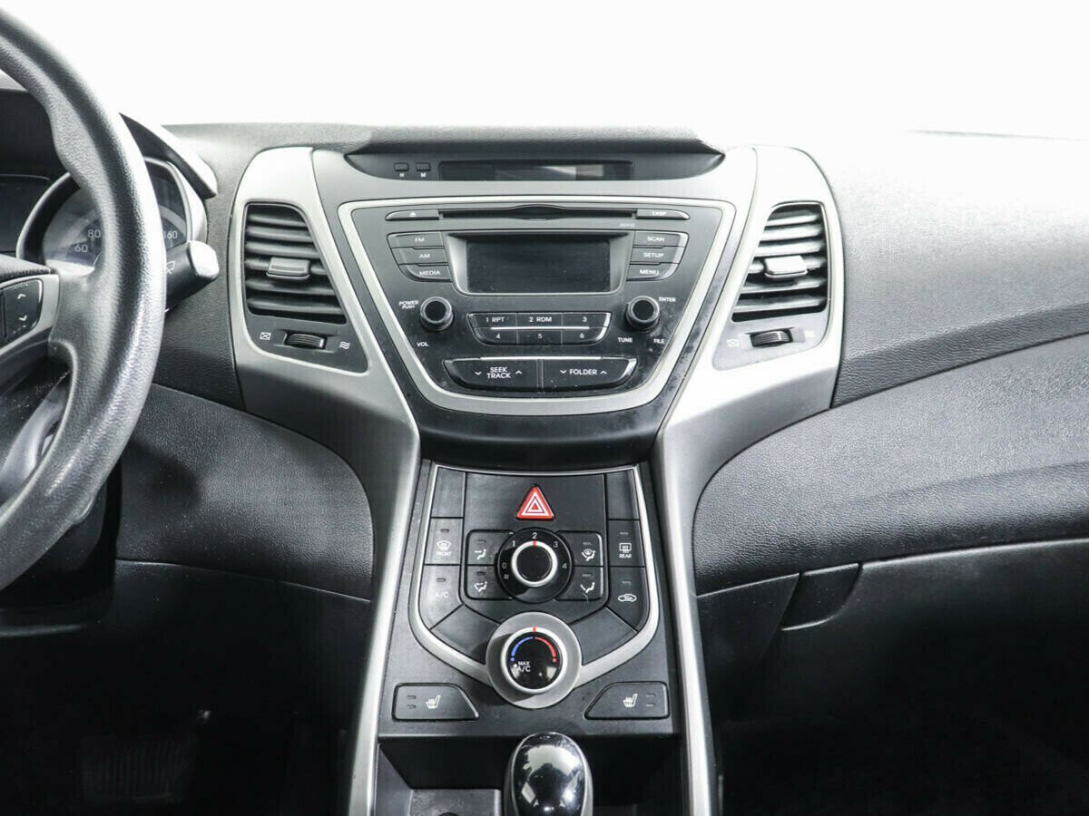 Hyundai Elantra, 2.0 л, АТ, 2014 фото 8