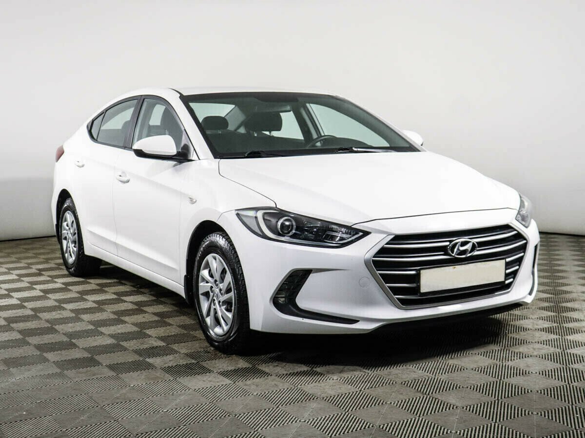 Hyundai Elantra, 2.0 л, АТ, 2016 фото 4