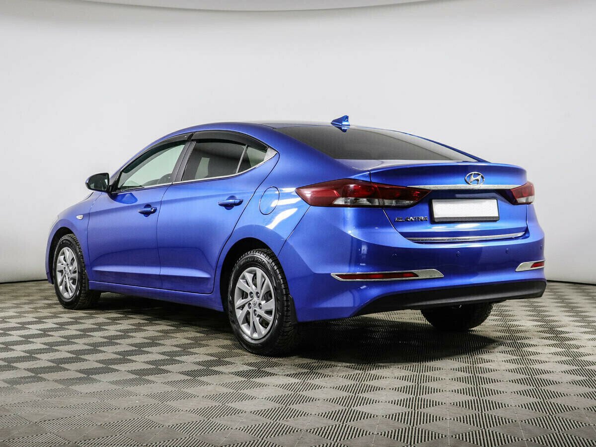 Hyundai Elantra, 2.0 л, АТ, 2017 фото 6