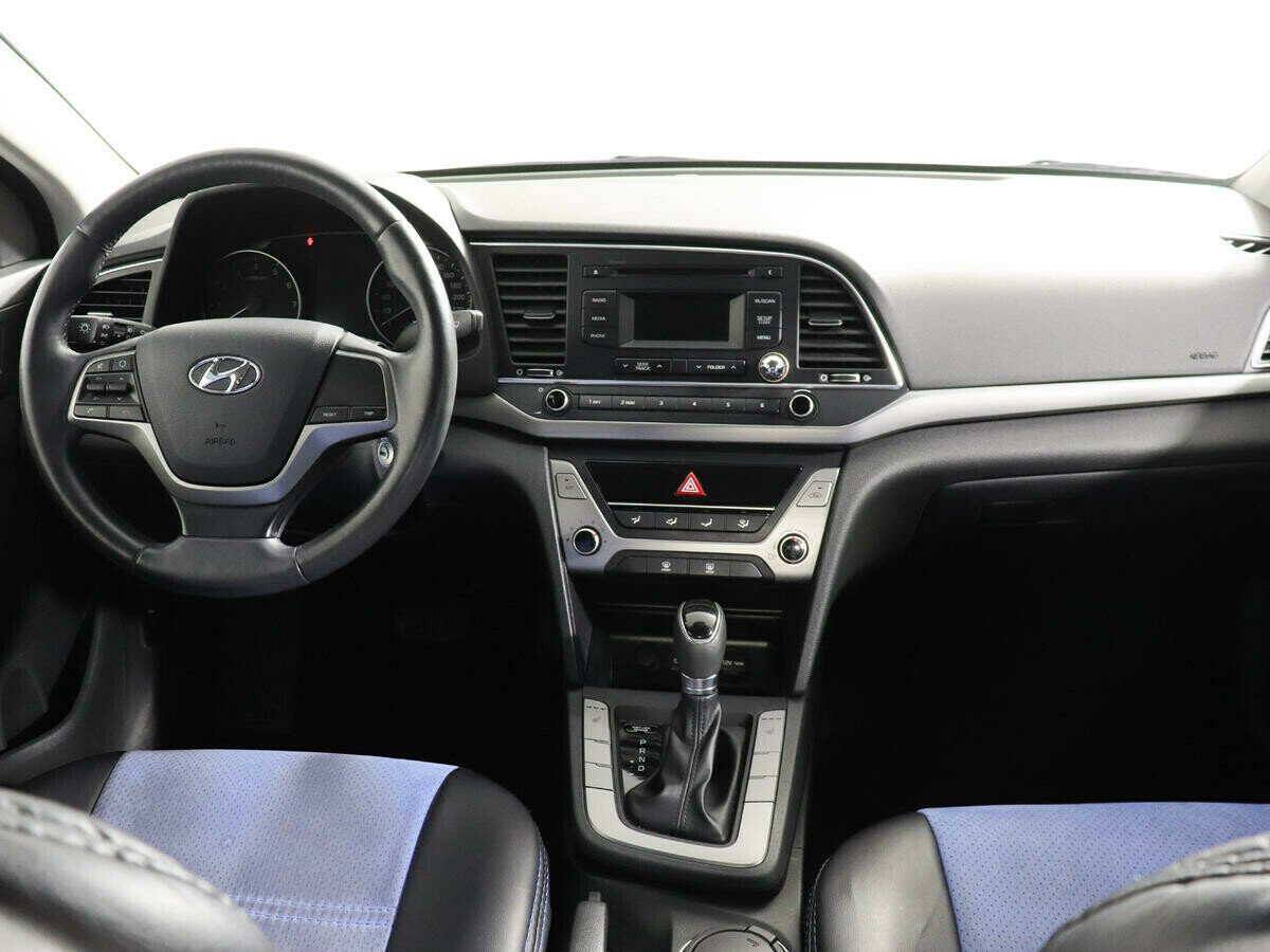 Hyundai Elantra, 2.0 л, АТ, 2017 фото 7