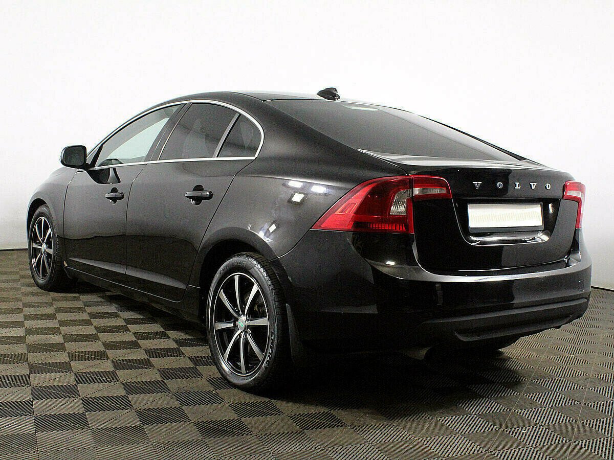 Volvo S60 1.6 РКПП, 2012, 134 000 км фото 3