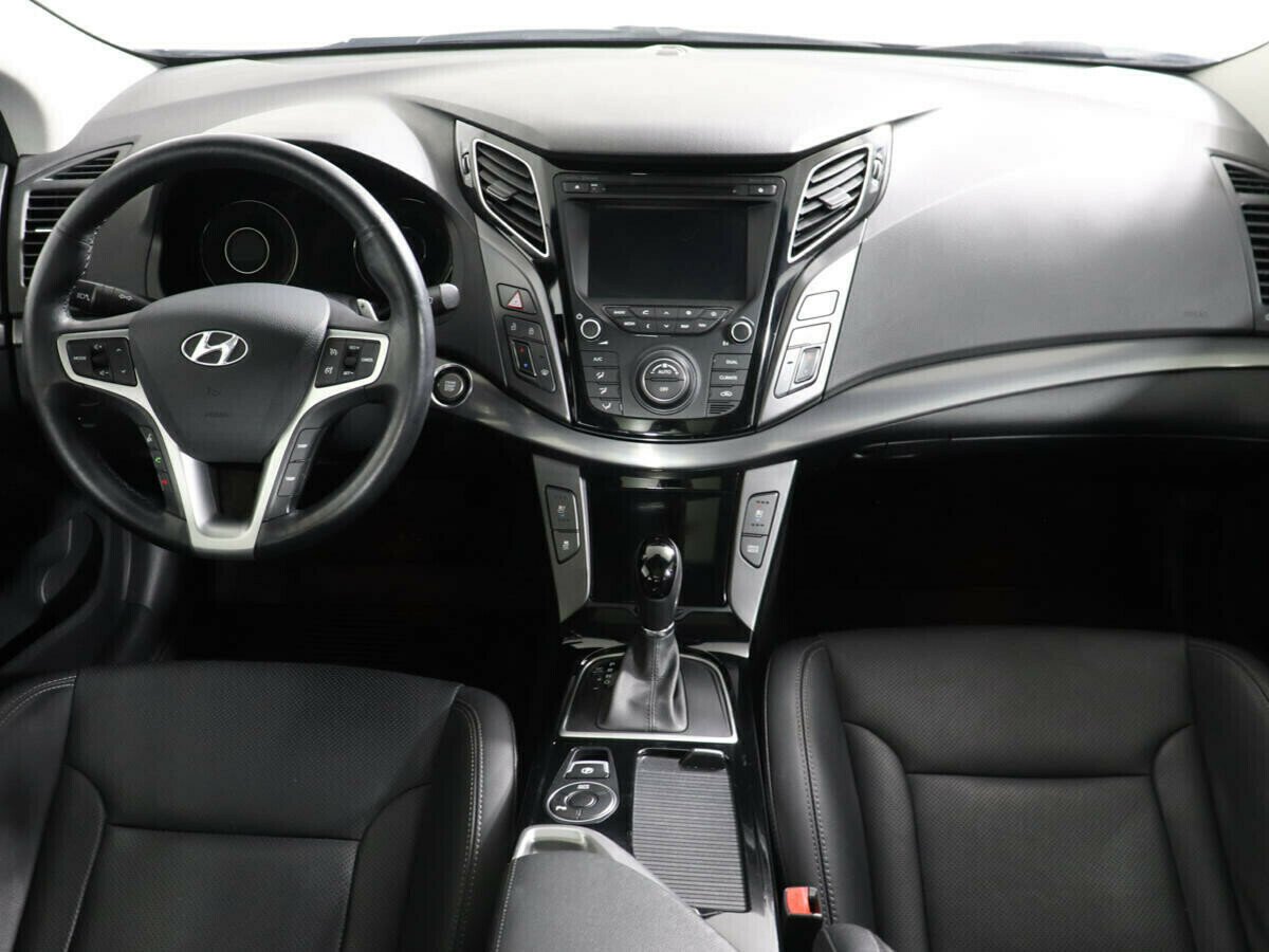 Hyundai i40, 2.0 л, АТ, 2015 фото 1
