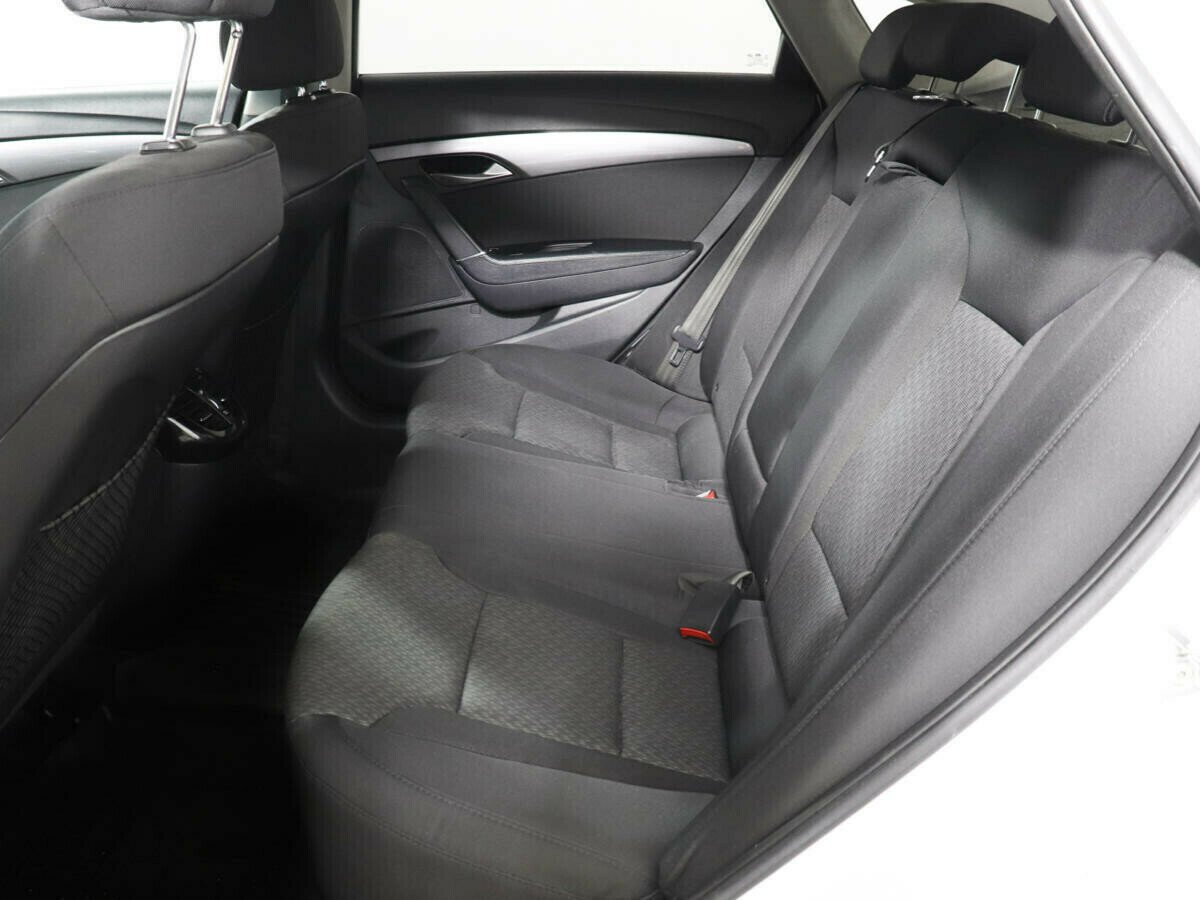 Hyundai i40, 2.0 л, АТ, 2015 фото 8