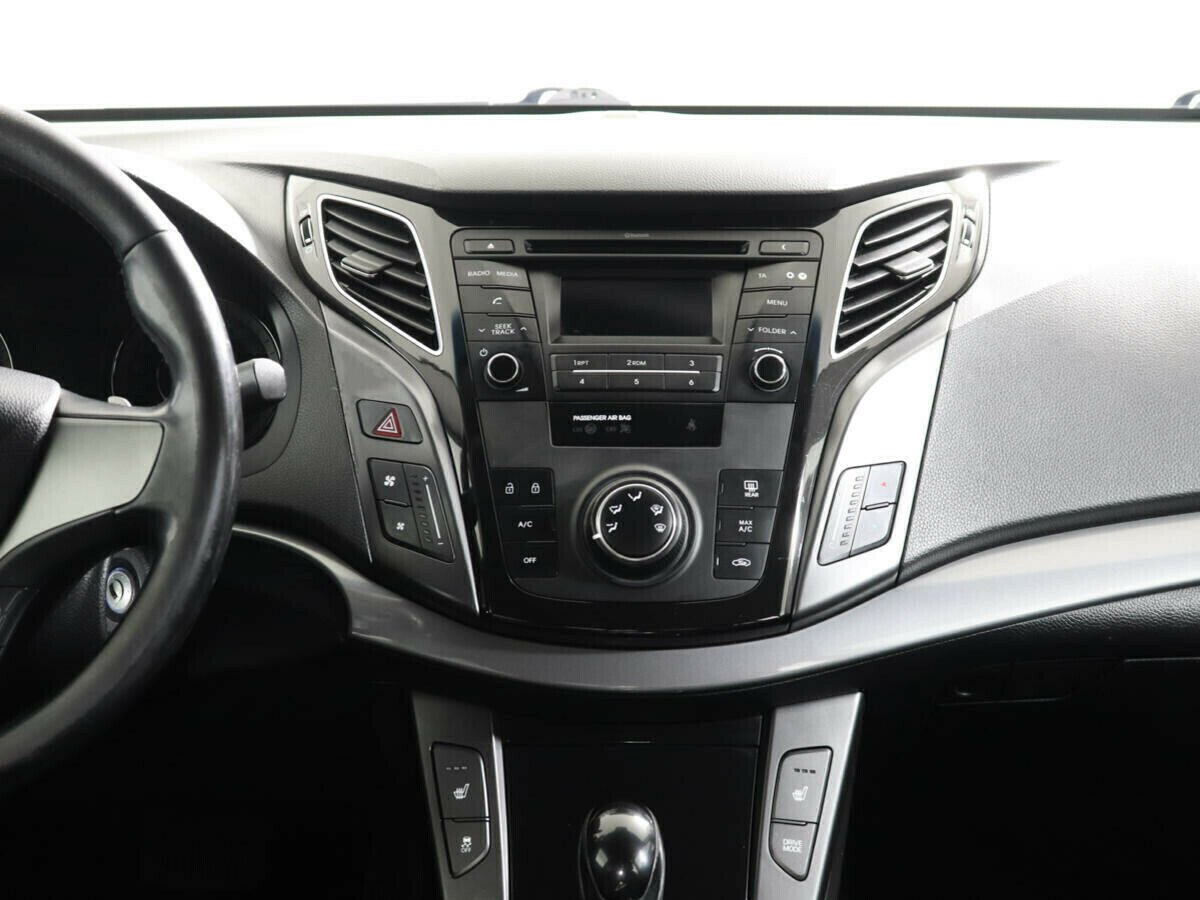 Hyundai i40, 2.0 л, АТ, 2015 фото 2