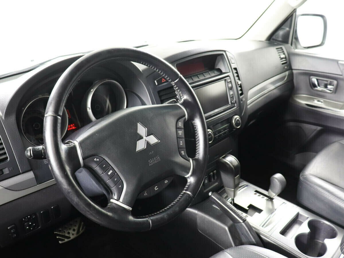Mitsubishi Pajero, 3.0 л, АТ, 2012 фото 7