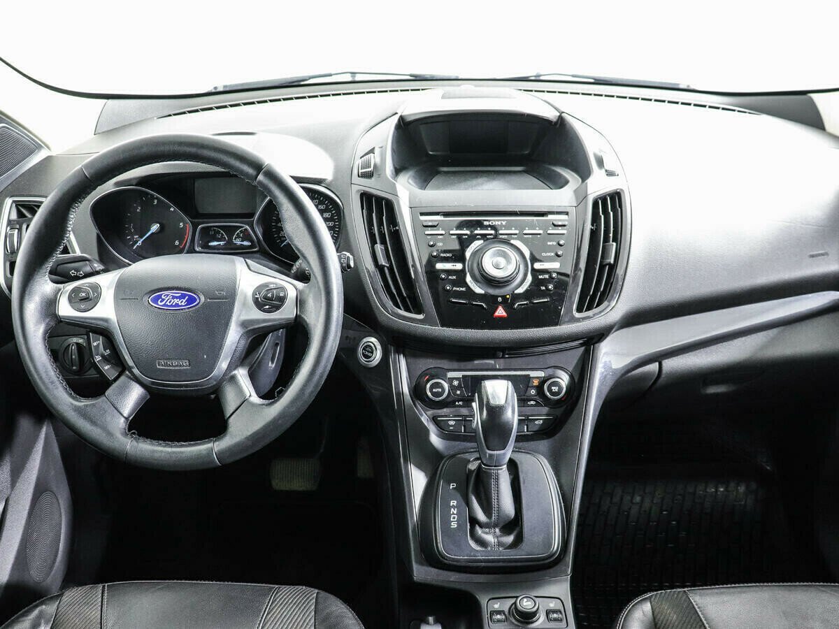 Ford Kuga, 2.0 л, Робот, 2013 фото 1