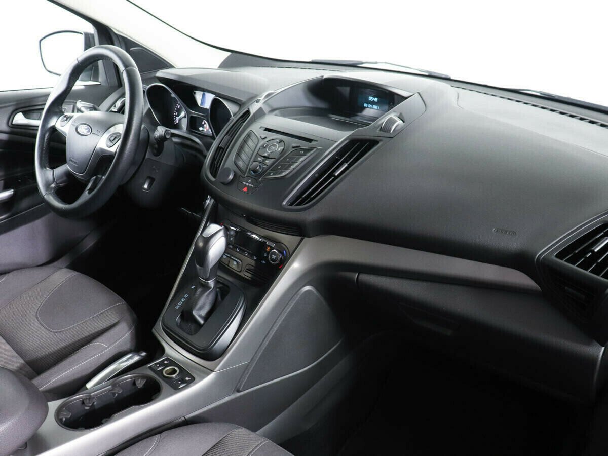 Ford Kuga, 2.5 л, АТ, 2016 фото 9