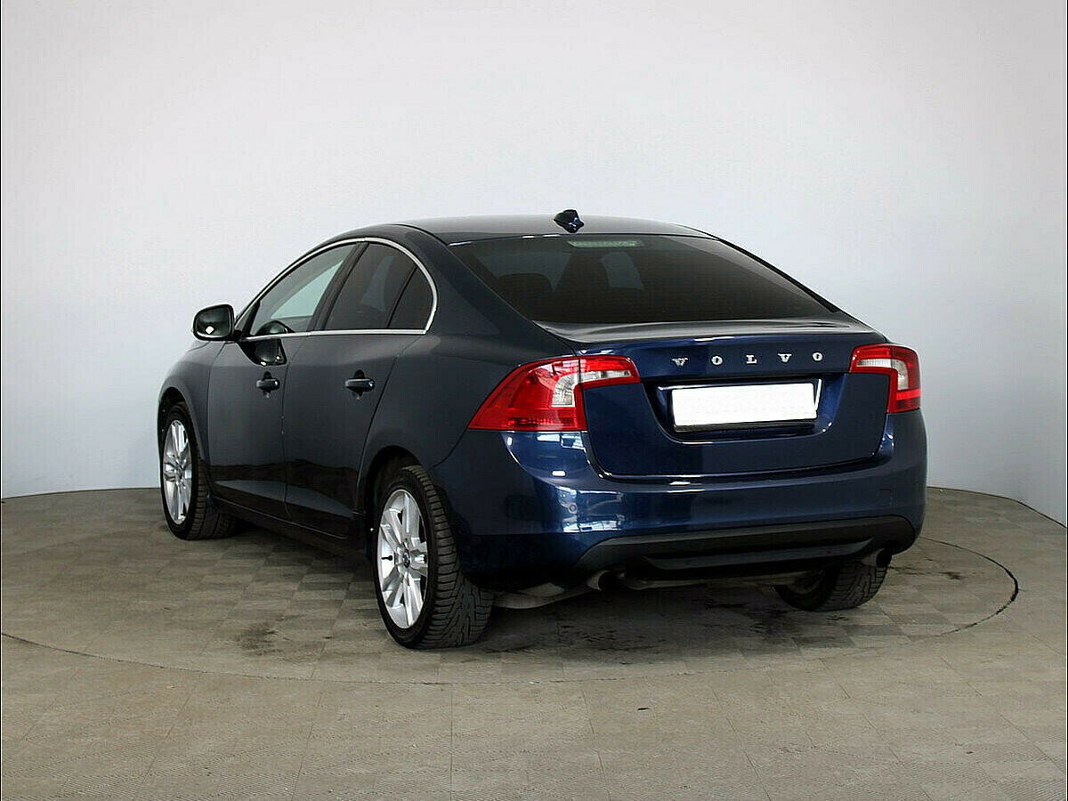 Volvo S60 1.6 РКПП, 2013, 121 000 км фото 3