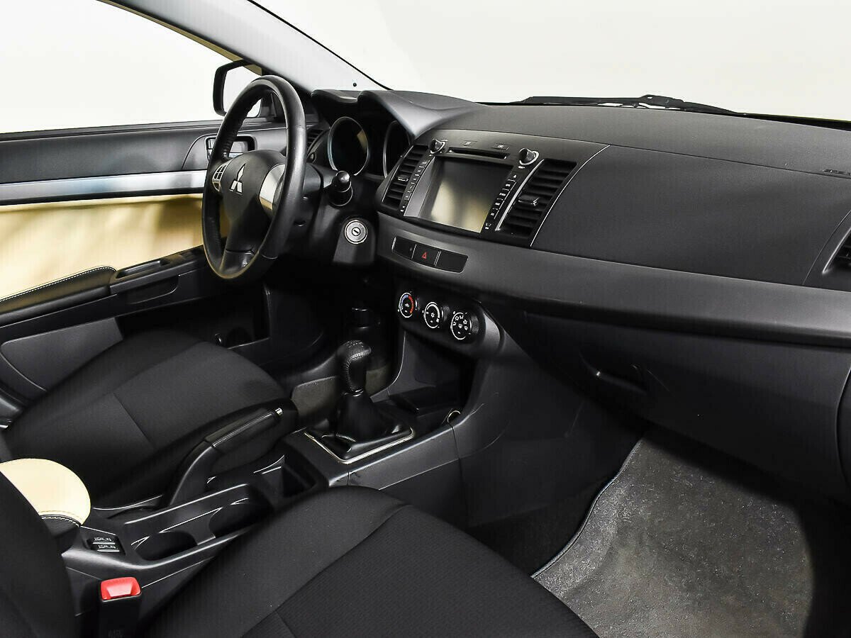 Mitsubishi Lancer, 1.5 л, МТ, 2012 фото 8