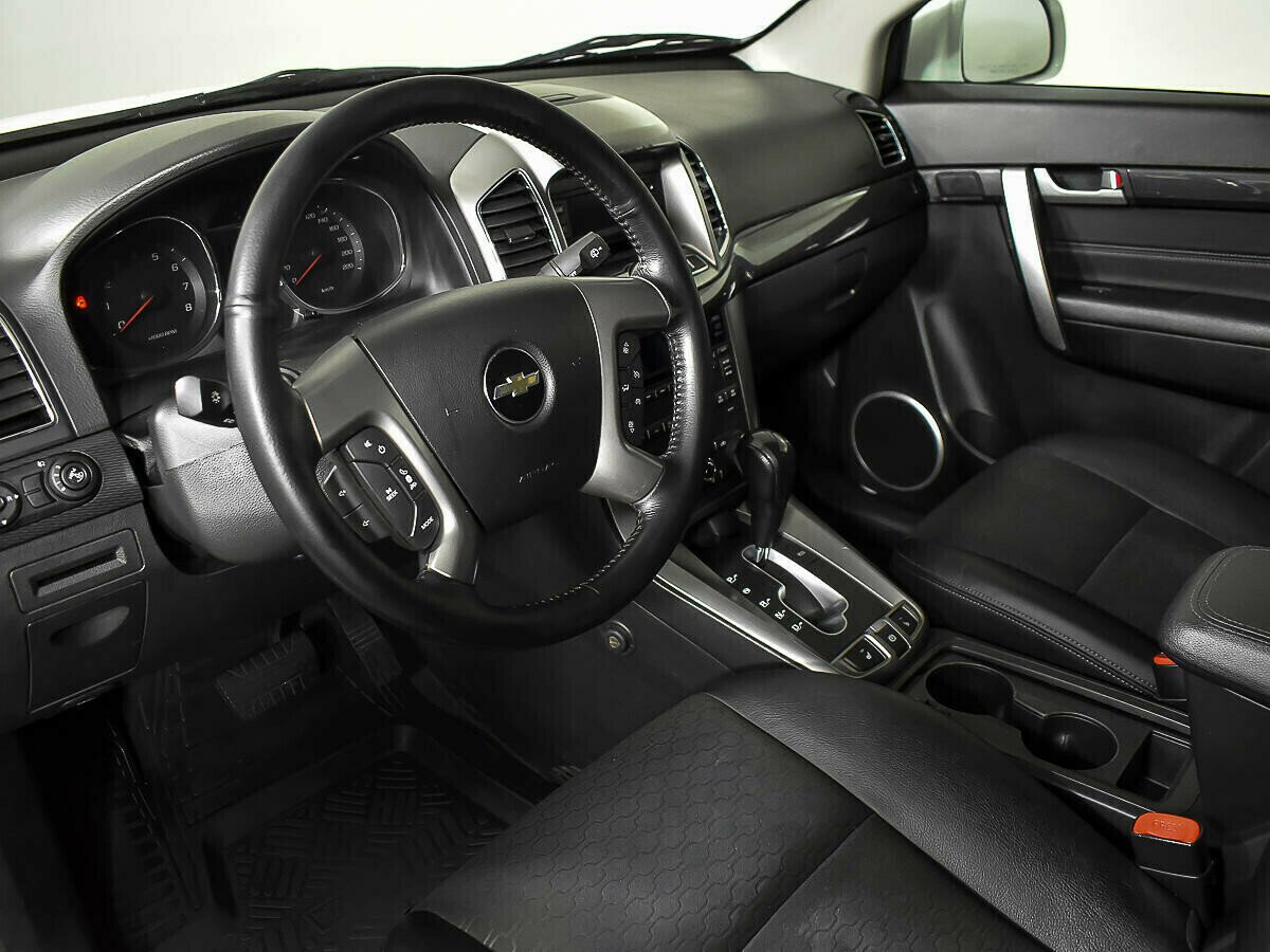 Chevrolet Captiva, 2.4 л, АТ, 2013 фото 7