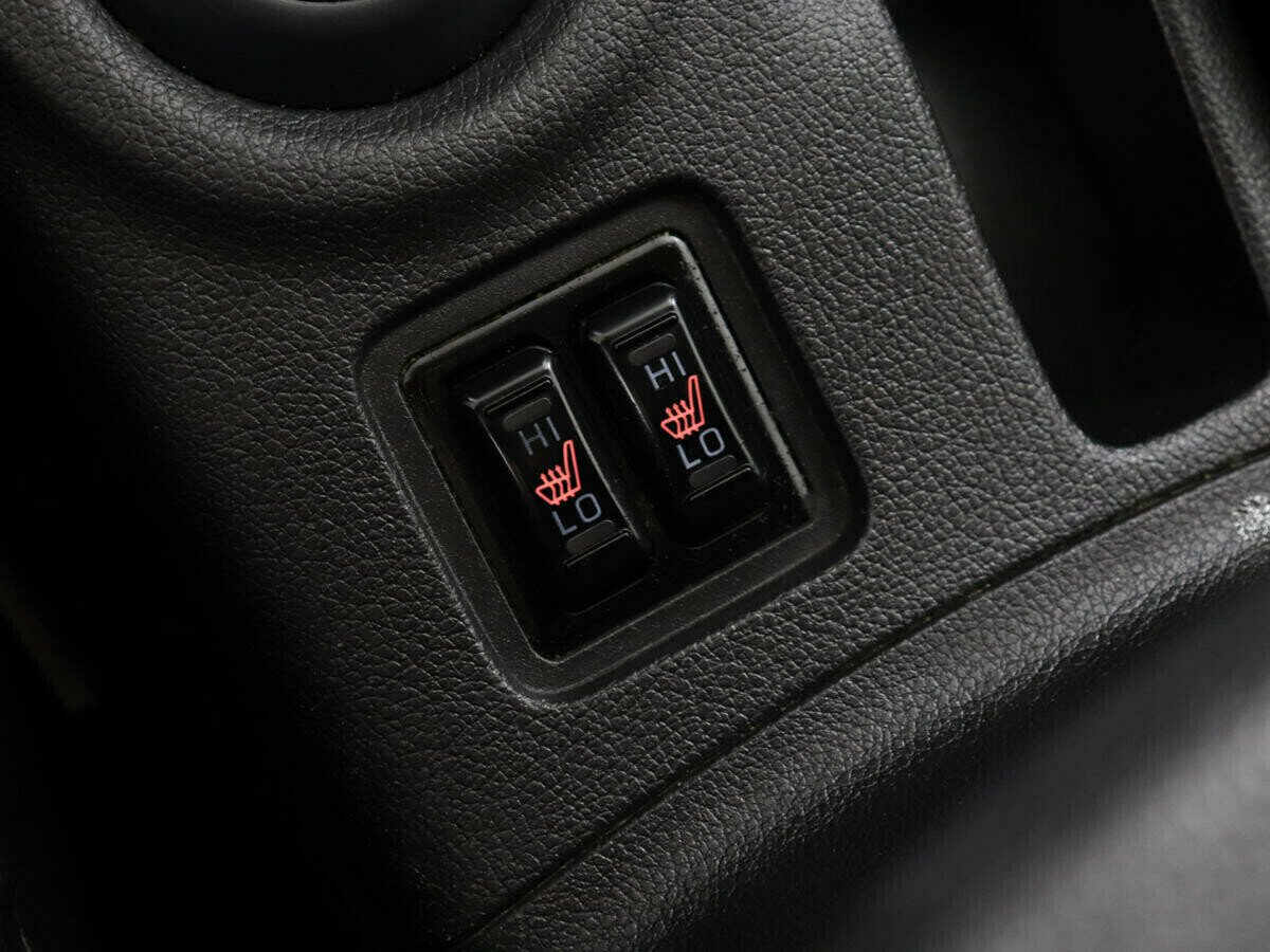 Mitsubishi Outlander, 2.0 л, Вариатор, 2014 фото 1