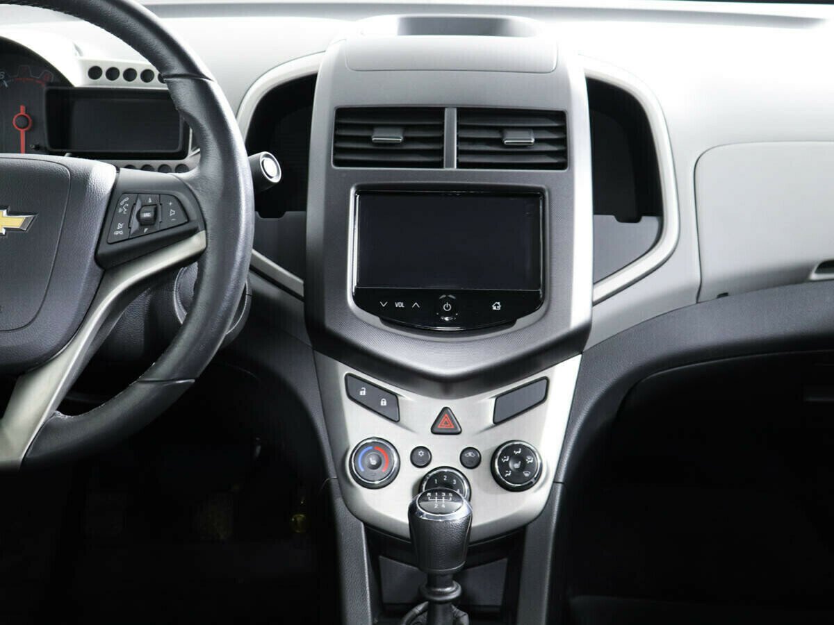 Chevrolet Aveo, 1.6 л, МТ, 2015 фото 7