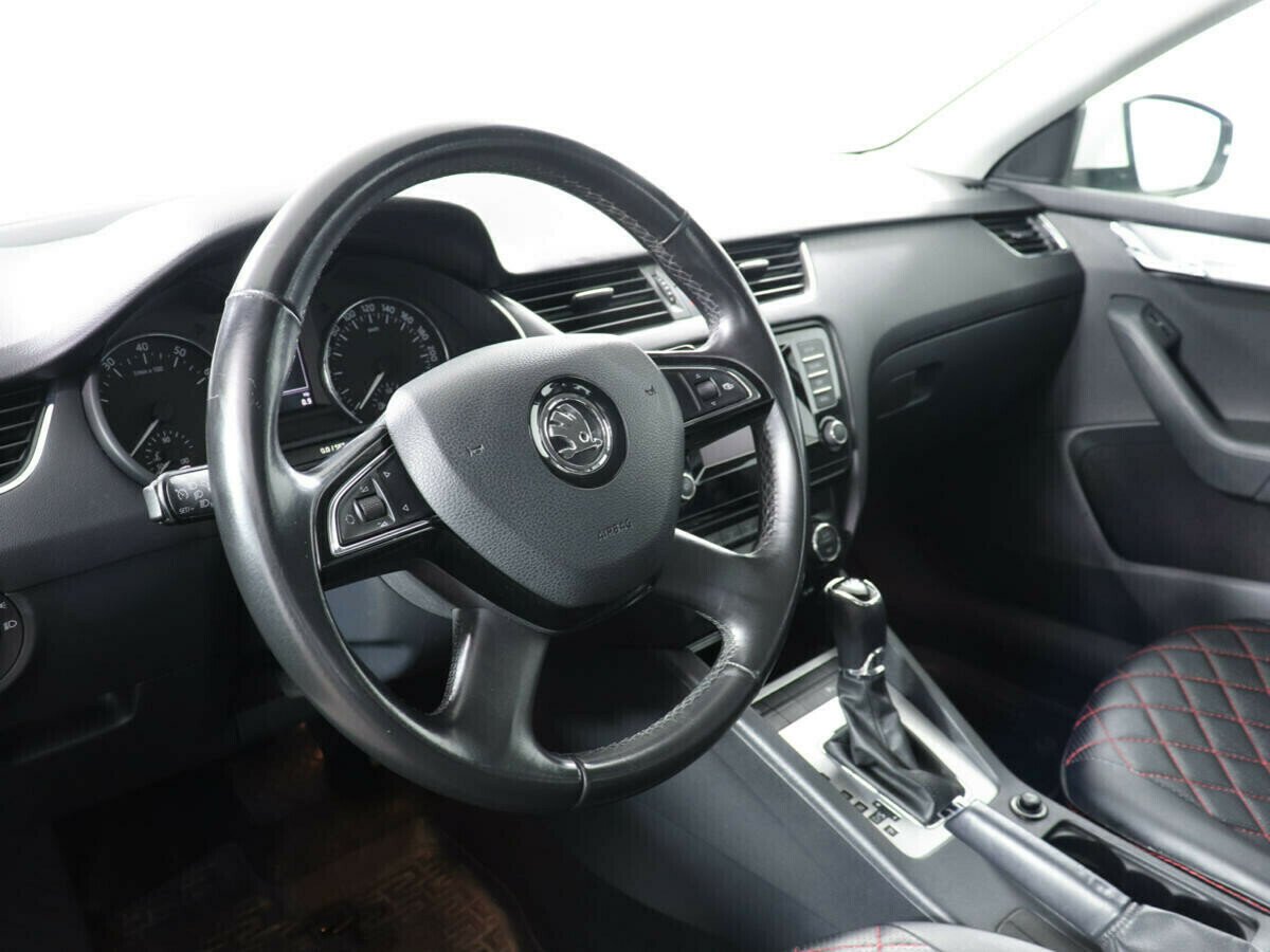 Skoda Octavia, 1.8 л, Робот, 2014 фото 7