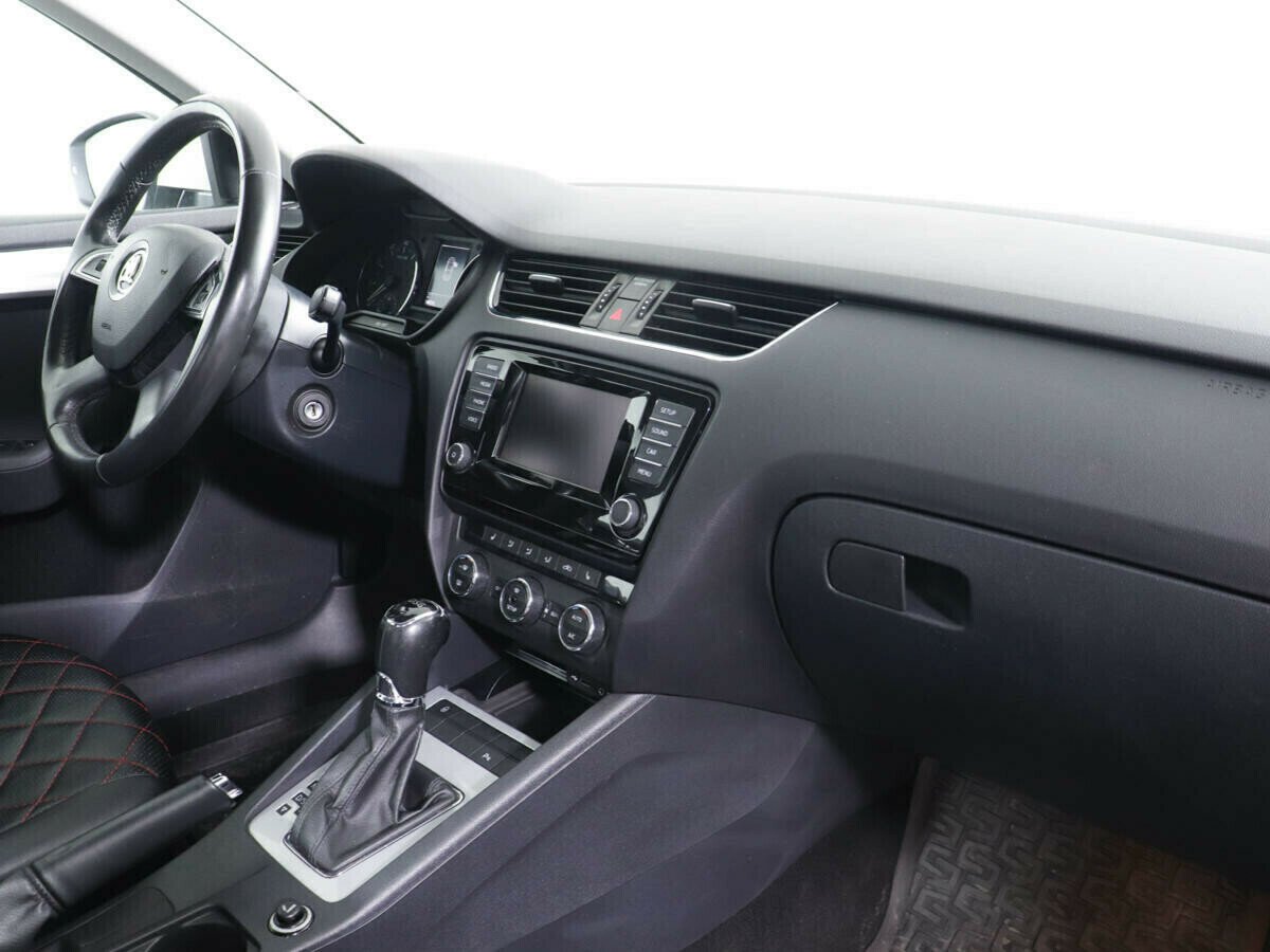 Skoda Octavia, 1.8 л, Робот, 2014 фото 2
