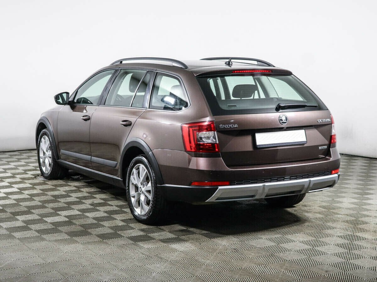 Skoda Octavia, 1.8 л, Робот, 2015 фото 5