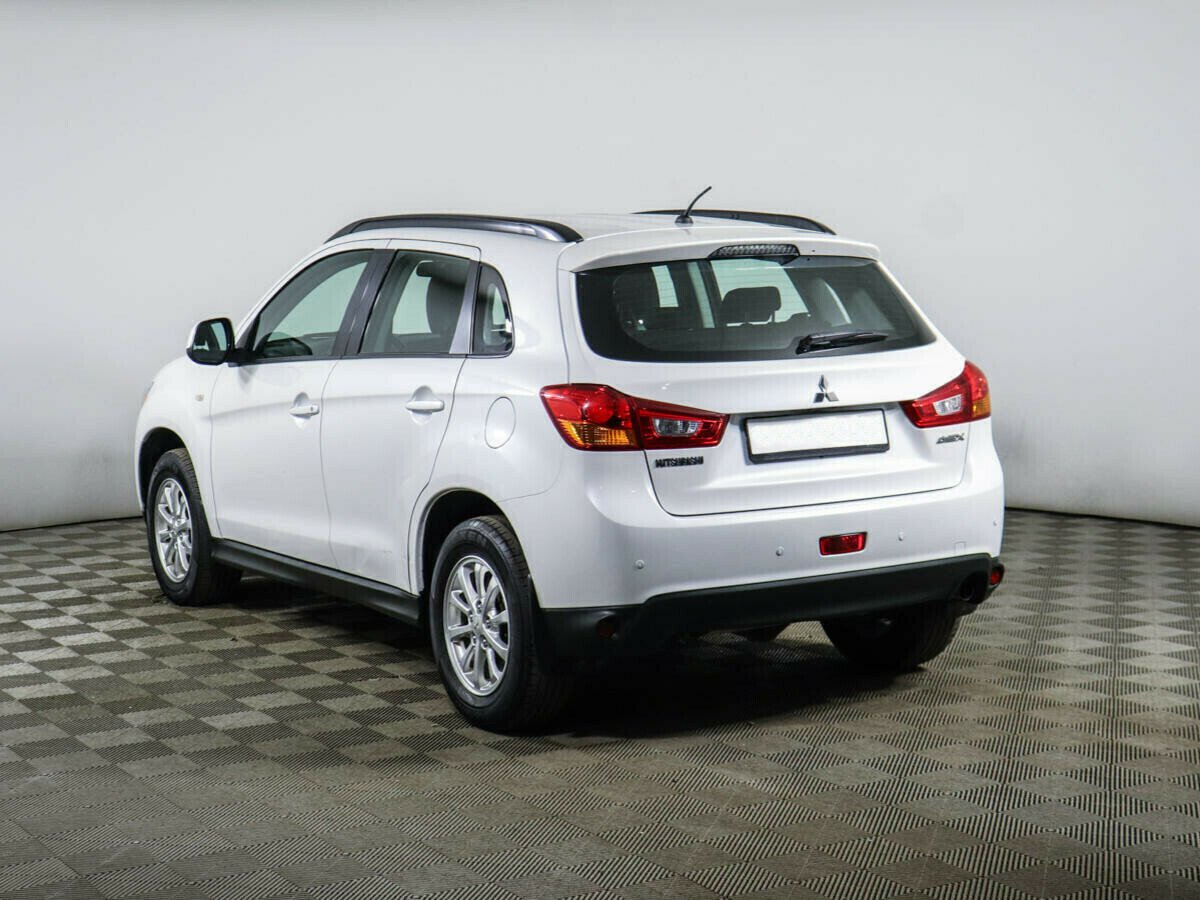 Mitsubishi ASX, 1.8 л, Вариатор, 2014 фото 5