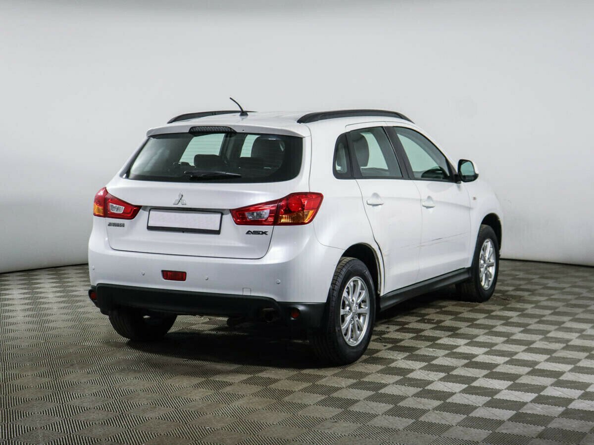 Mitsubishi ASX, 1.8 л, Вариатор, 2014 фото 6