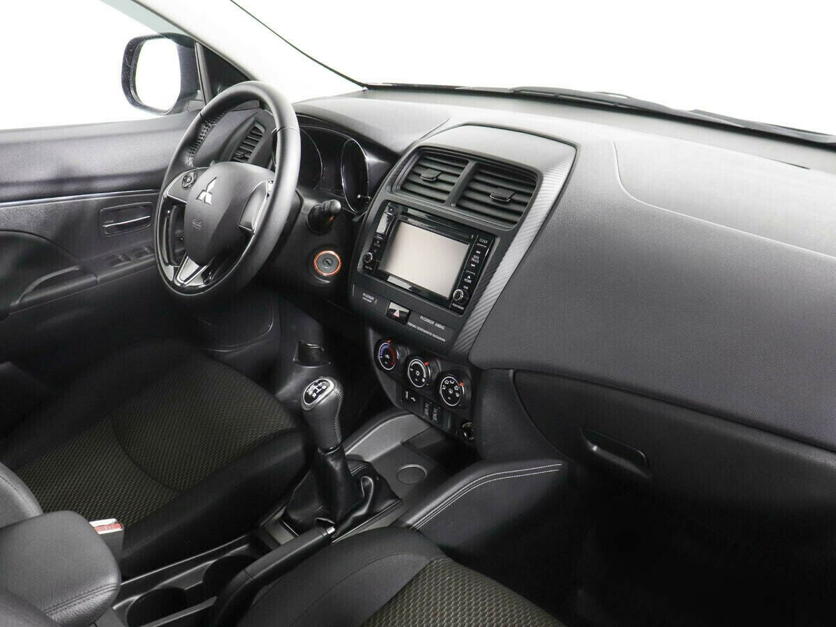 Mitsubishi ASX, 1.6 л, МТ, 2017 фото 8