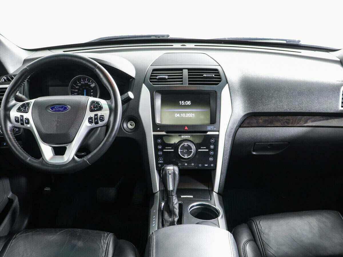 Ford Explorer, 3.5 л, АТ, 2012 фото 10