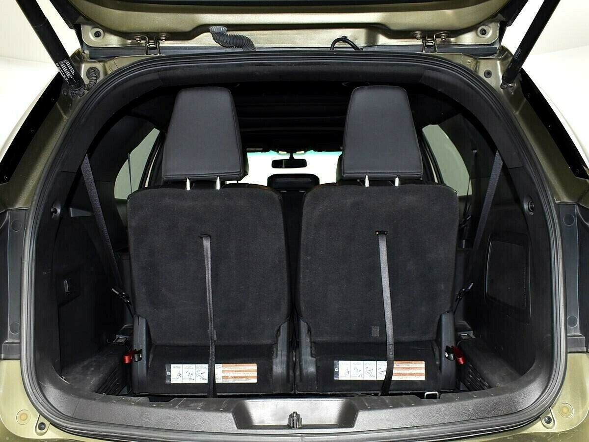 Ford Explorer, 3.5 л, АТ, 2012 фото 2