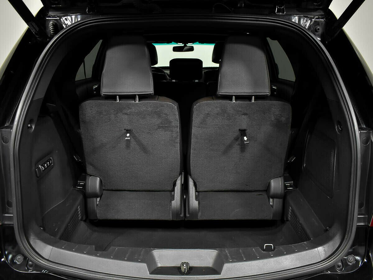 Ford Explorer, 3.5 л, АТ, 2012 фото 1