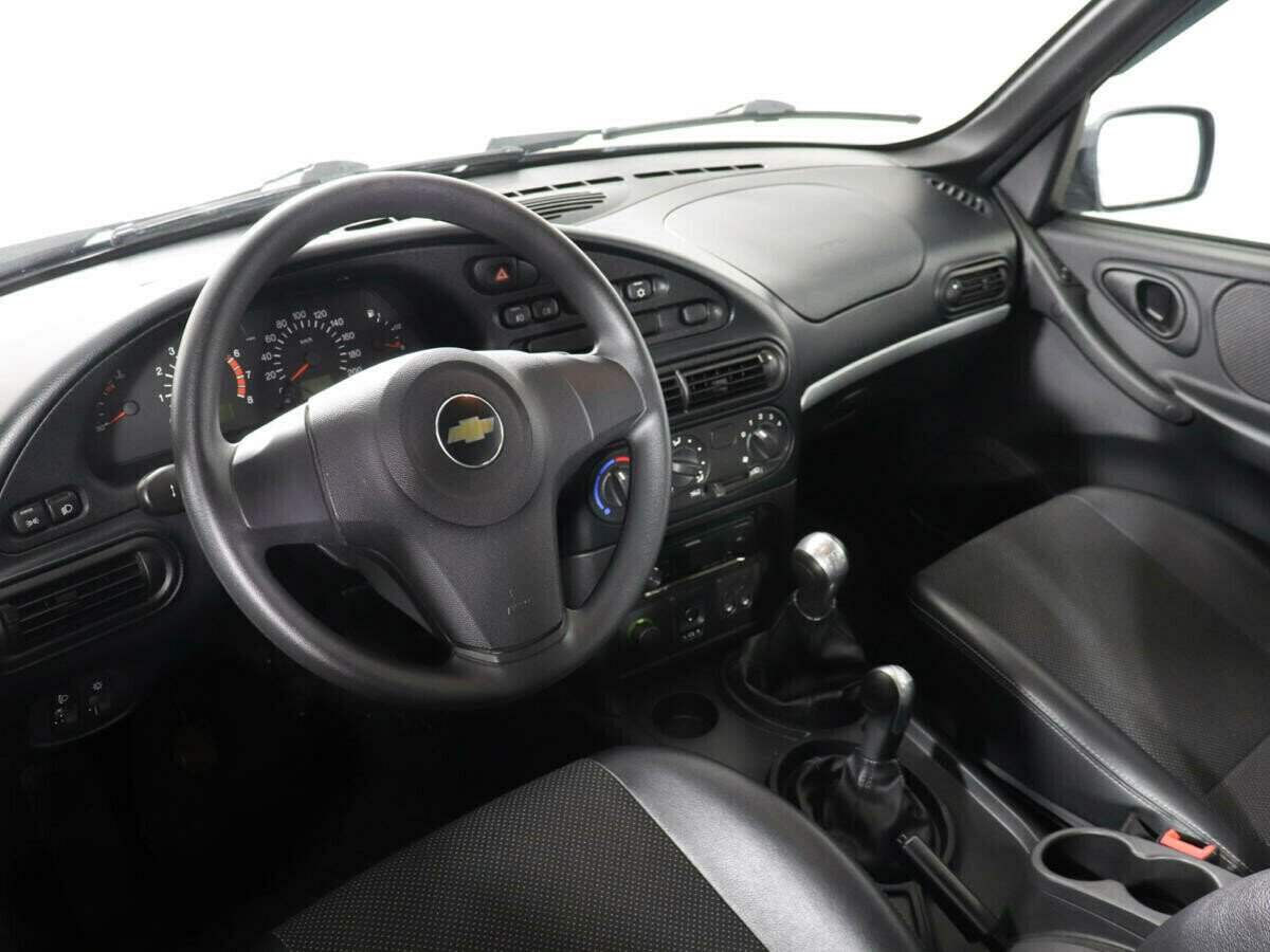 Chevrolet Niva, 1.7 л, МТ, 2018 фото 4