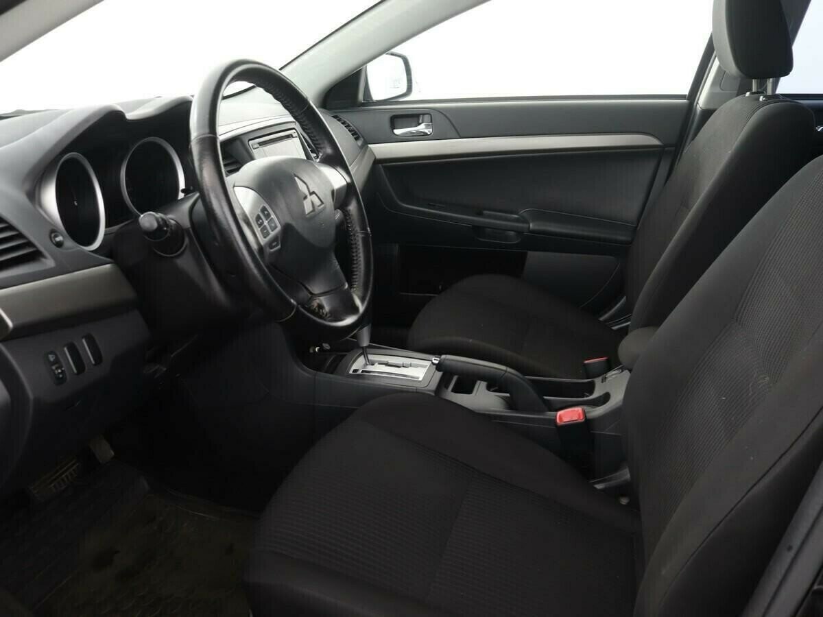 Mitsubishi Lancer 1.6 АКПП, 2013, 130 000 км фото 10