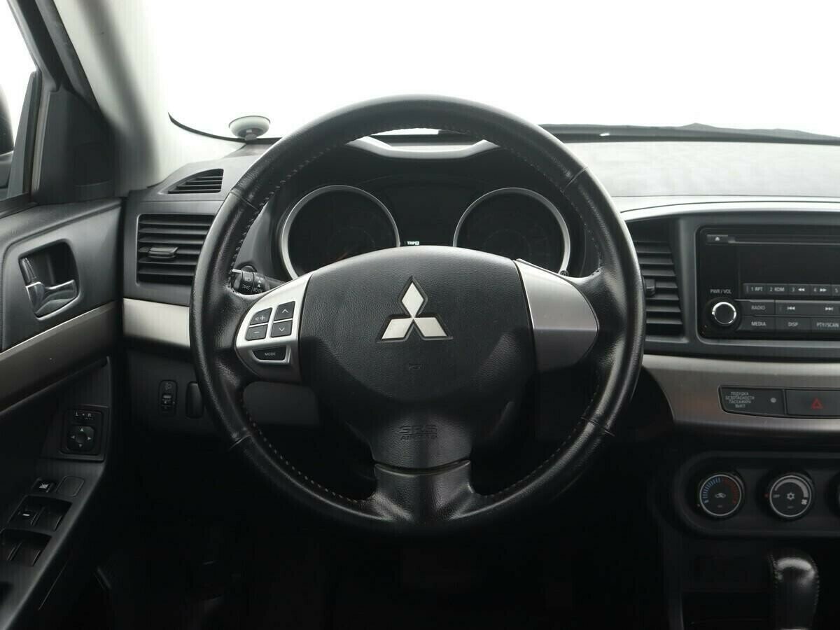 Mitsubishi Lancer 1.6 АКПП, 2013, 130 000 км фото 5